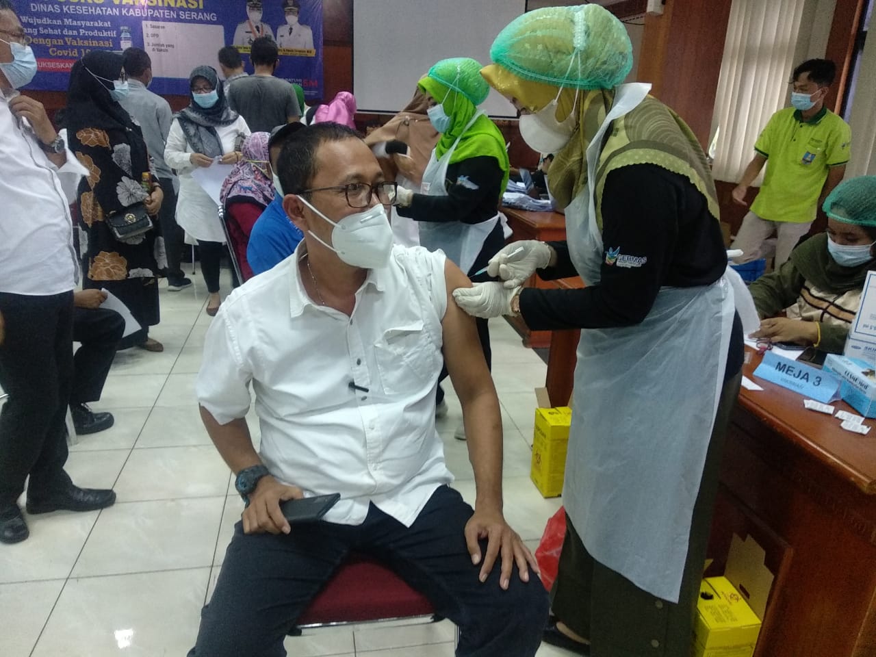 16.200 Guru di Kabupaten Serang Siap Divaksin
