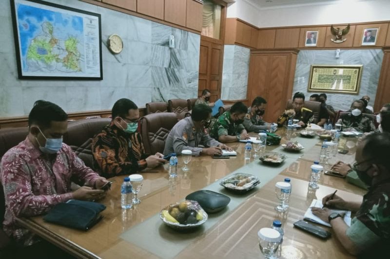 Harus Amankan Demo Buruh, Pembongkaran THM Ditunda